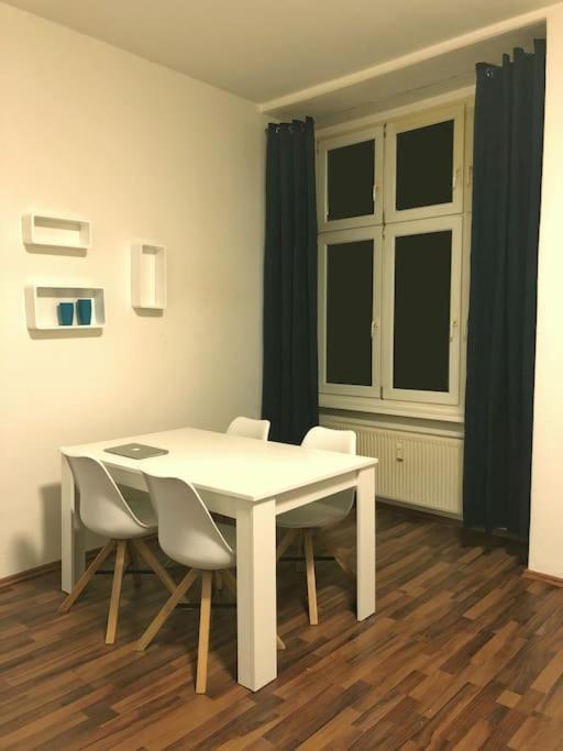 750 Sft Lovely Apartment In Central Berlin Mitte ภายนอก รูปภาพ